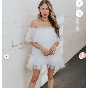 Untamed petals Cheryl 2.0 mini dress